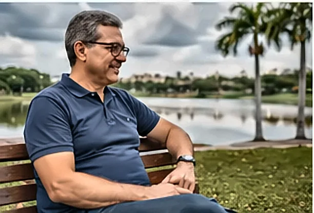 Aposentados aproveitando atividades de lazer — Consignado Para Quem Acabou de se Aposentar: Quando Pode Contratar?
